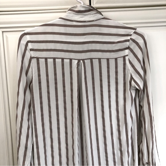 Mine women’s button shirt - Picture 6 of 8